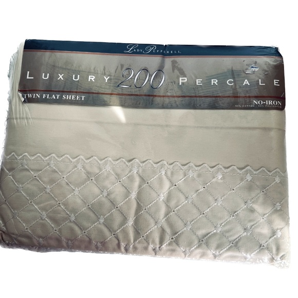 Vintage Lady Pepperell Sheet Luxury 200 Percale Embroidery Twin Flat NEW 1990s - Picture 3 of 8